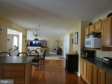 11 Hillside Ln, Berlin, NJ 08009 - photo 3