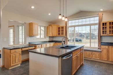 2262 Edgewood Dr, Detroit Lakes, MN 56501 - photo 4