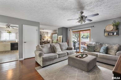 5739 Marquette St, Davenport, IA 52806 - photo 5