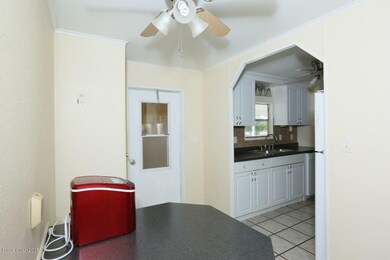 7 1017 Thrush Cir - Kitchen - View 4jpg