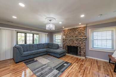 1700 Gideon Ave, Zion, IL 60099 - photo 7