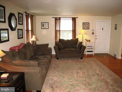 2650 Kirk Ave, Broomall, PA 19008 - photo 4