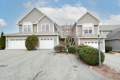 806 Ledgewood Way unit 806, Clinton, MA 01510 - photo 3