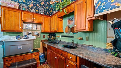 6-web-or-mls-home-7
