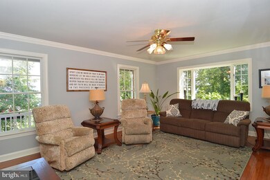 713 Old Fritztown Rd, Reading, PA 19608 - photo 6