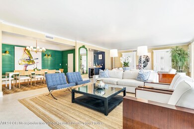 Living Room / DIning Room