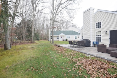 82 Fox Ct, Manorville, NY 11949 - photo 5