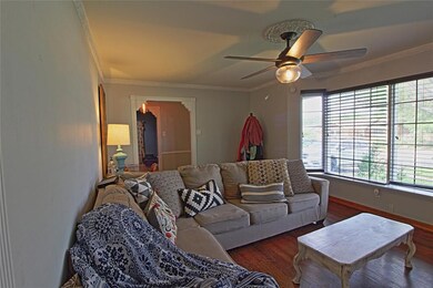 Looking from the kitchen and living threshold view