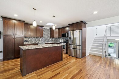 3653 Towndale Dr, Minneapolis, MN 55431 - photo 7