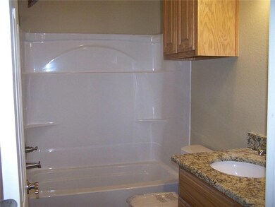 1013 Rice St, Denison, TX 75020 - photo 3