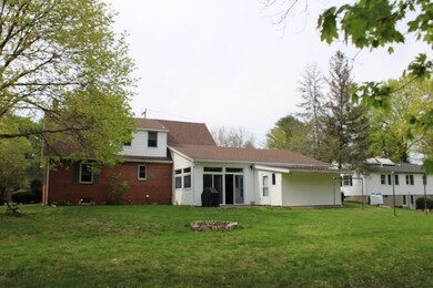 7 Elm Ct, Hatfield, MA 01038 - photo 3