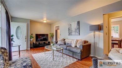 24 Mercury Cir, South Amboy, NJ 08879 - photo 5