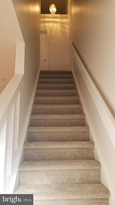 3601 Elizabeths Ct, North Wales, PA 19454 - photo 5