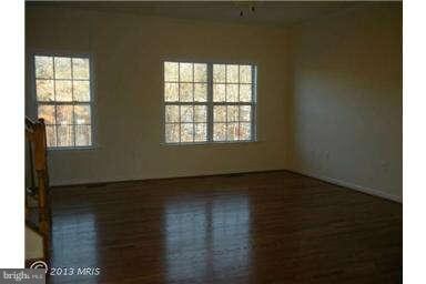 47 Babylonica Ct, Bunker Hill, WV 25413 - photo 2