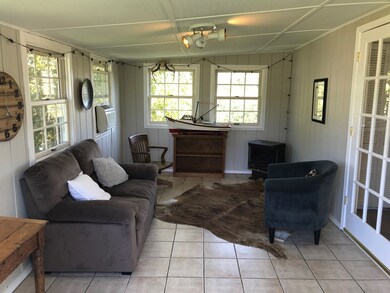 Sunroom/Enclosed Porch