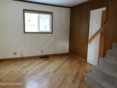 Office alcove