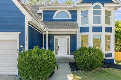 12502 S Shannan Cir, Olathe, KS 66062 - photo 3