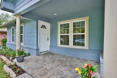 1215 S Taylor St, Gainesville, TX 76240 - photo 2