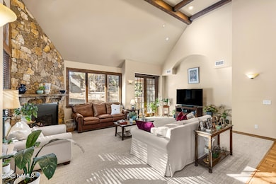 1743 E Elysian Ct, Flagstaff, AZ 86001 - photo 2