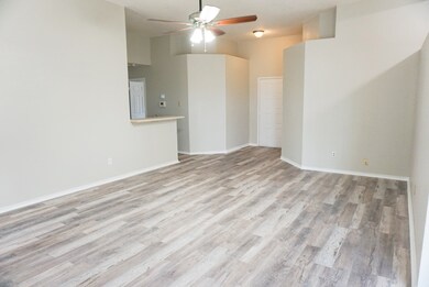 8403 Battleoak Dr, Houston, TX 77040 - photo 3