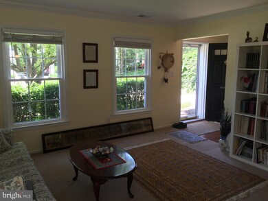 2669 Horton Hill Rd, Herndon, VA 20171 - photo 3