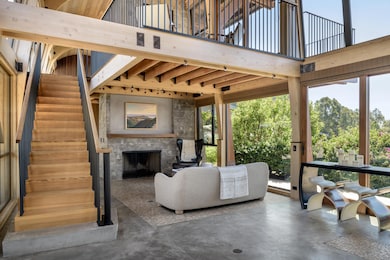 Entrance Hall Living 2