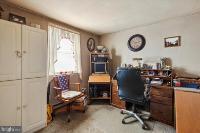 235 Summit Ave, Conshohocken, PA 19428 - photo 6