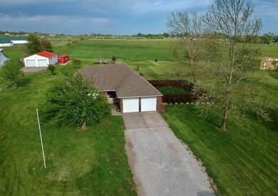 19305 S School Rd, Raymore, MO 64083 - photo 2