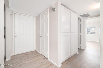 3643 W Dunlap Ave unit 2, Phoenix, AZ 85051 - photo 7