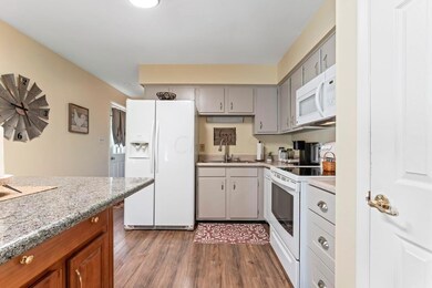 1818 Reddington Road Kitchen 2