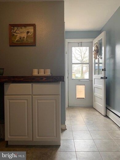 2114 Peachtree Dr, Wilmington, DE 19805 - photo 5