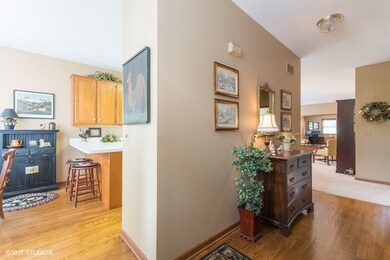 1809 Waverly Cir, Saint Charles, IL 60174 - photo 4