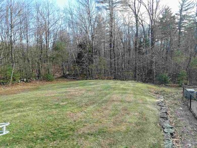 85 Frye Rd, East Hampstead, NH 03826 - photo 4