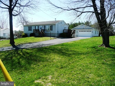 211 Jason Way, Bunker Hill, WV 25413 - photo 2