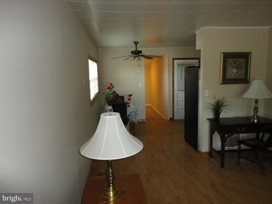 306 W Furnace Branch Rd, Glen Burnie, MD 21061 - photo 7