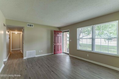 6602 Musket Dr, Louisville, KY 40228 - photo 7