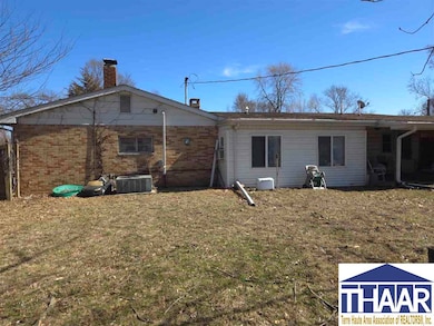 3037 S 10th St, Terre Haute, IN 47802 - photo 4