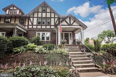 942 Franklin St, Wyomissing, PA 19610 - photo 4