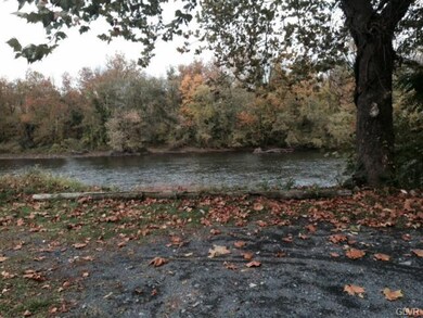 3277 Water St, Whitehall, PA 18052 - photo 3