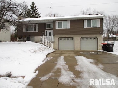 7120 N Manning Dr, Peoria, IL 61614 - photo 2