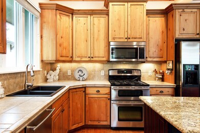 73 E Versailles Way Midway UT-007-026-73