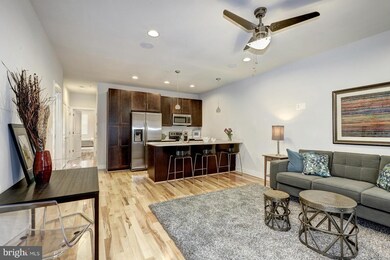 426 Kenyon St NW unit 1, Washington, DC 20010 - photo 2