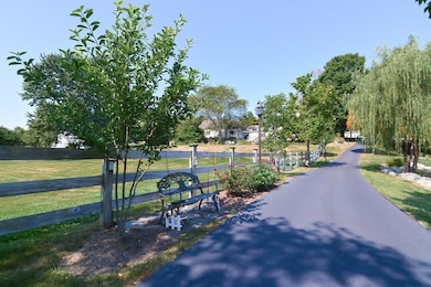 1381 West St, Wrentham, MA 02093 - photo 5