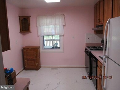 13115 Beaver Terrace, Rockville, MD 20853 - photo 6