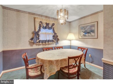 1013 Laurelee Ave, Reading, PA 19605 - photo 4