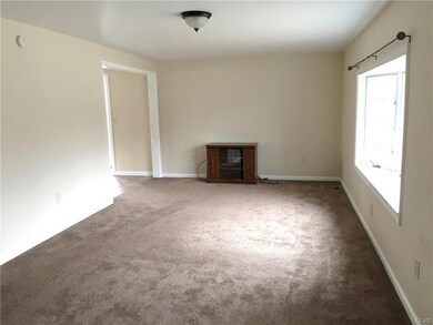 322 Kiddie Ln, Walnutport, PA 18088 - photo 5