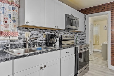 28-32 Chester St, Lawrence, MA 01843 - photo 5