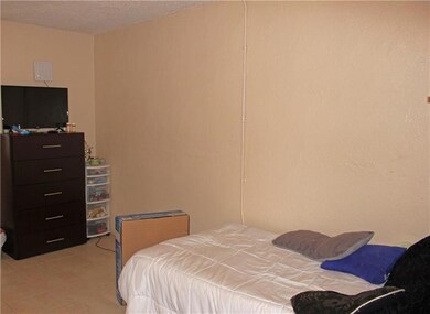 317 N Carolina Dr unit A, B, El Paso, TX 79915 - photo 4