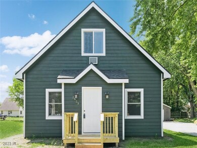 2623 E Walnut St, Des Moines, IA 50317 - photo 3