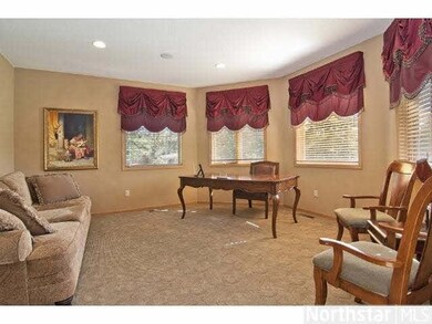 18400 Chennault Way, Eden Prairie, MN 55346 - photo 6